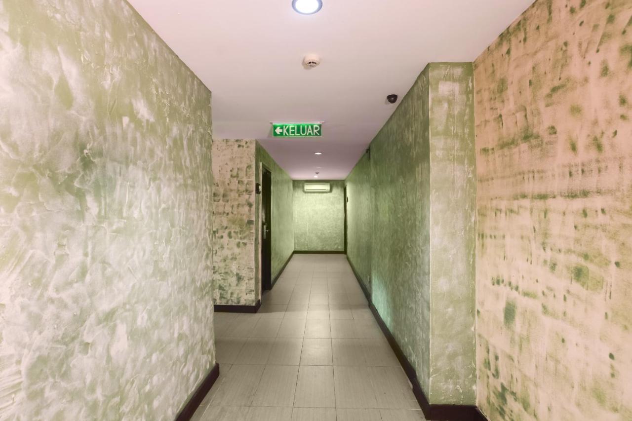 Oyo 1165 クリス ロッジ ビントゥル エクステリア 写真